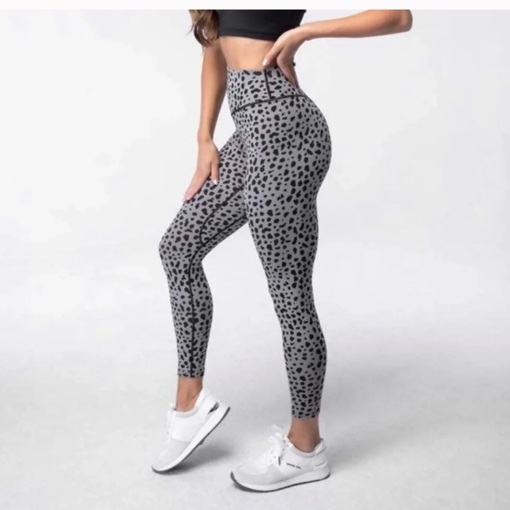 DO NOT PURCHASE I have size S